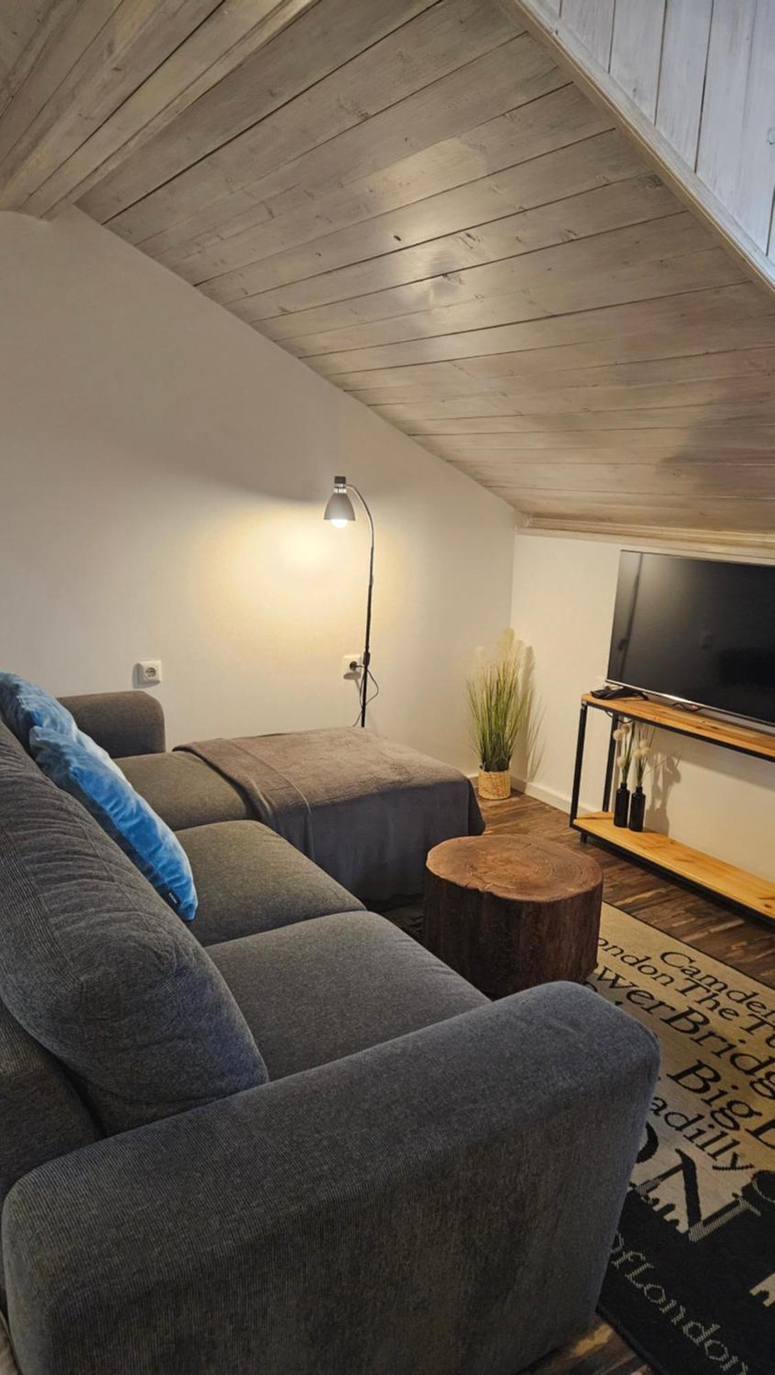 Studio Apartman Gradna Samobor Exterior photo