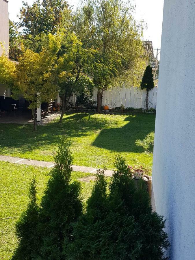 Studio Apartman Gradna Samobor Exterior photo