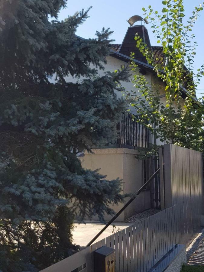 Studio Apartman Gradna Samobor Exterior photo